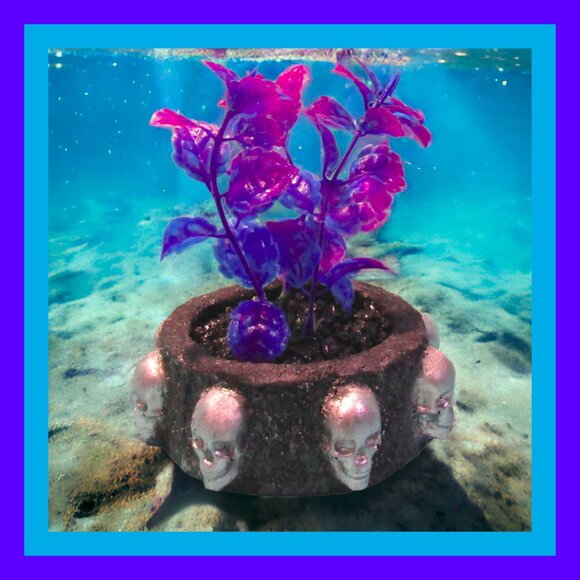 Aquarium Decoration  Purple and Silver Skull Ring with Colorful Plants. - Picture 1 of 5